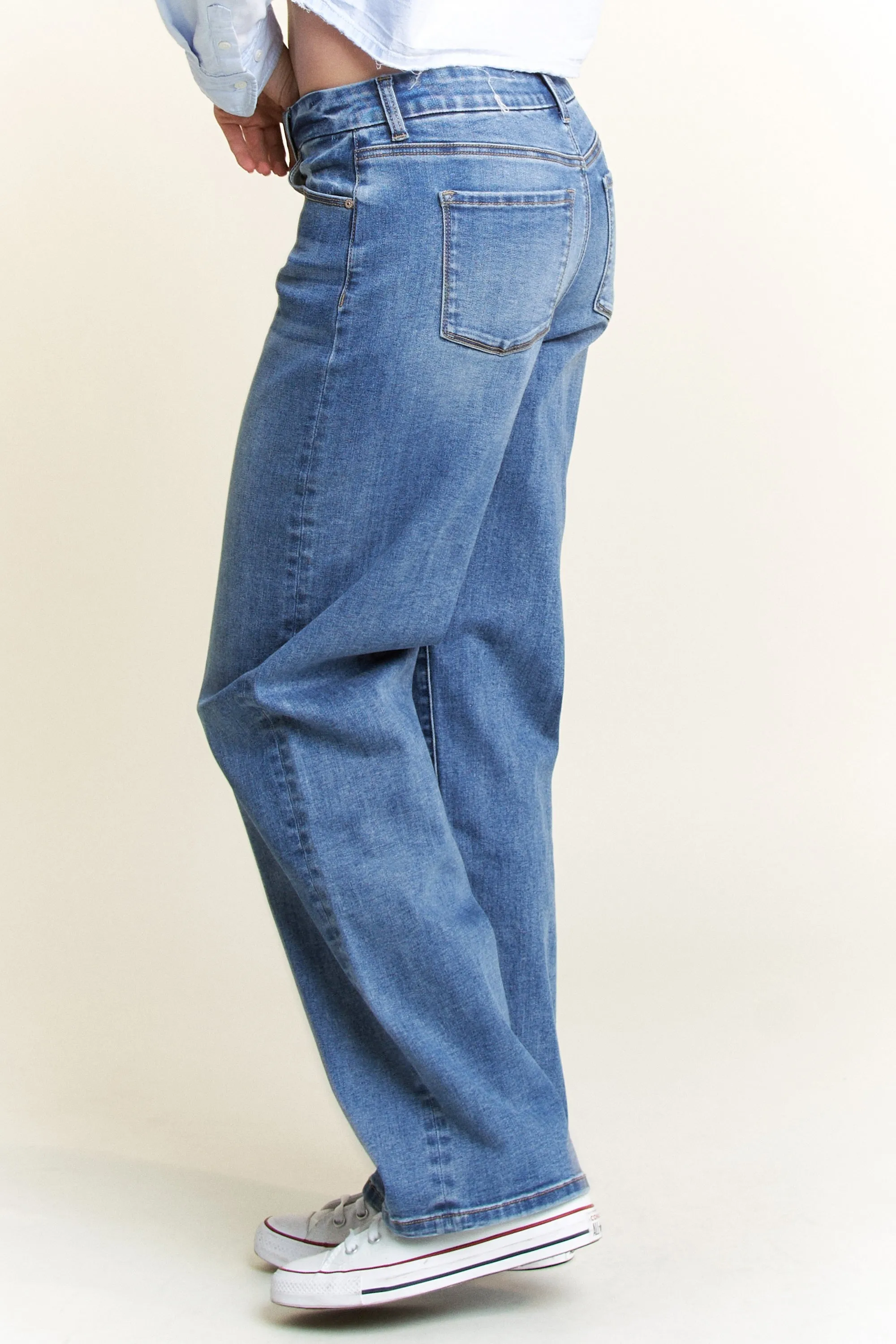 Enjean - Mid Rise Loose Straight Jeans - EP3580