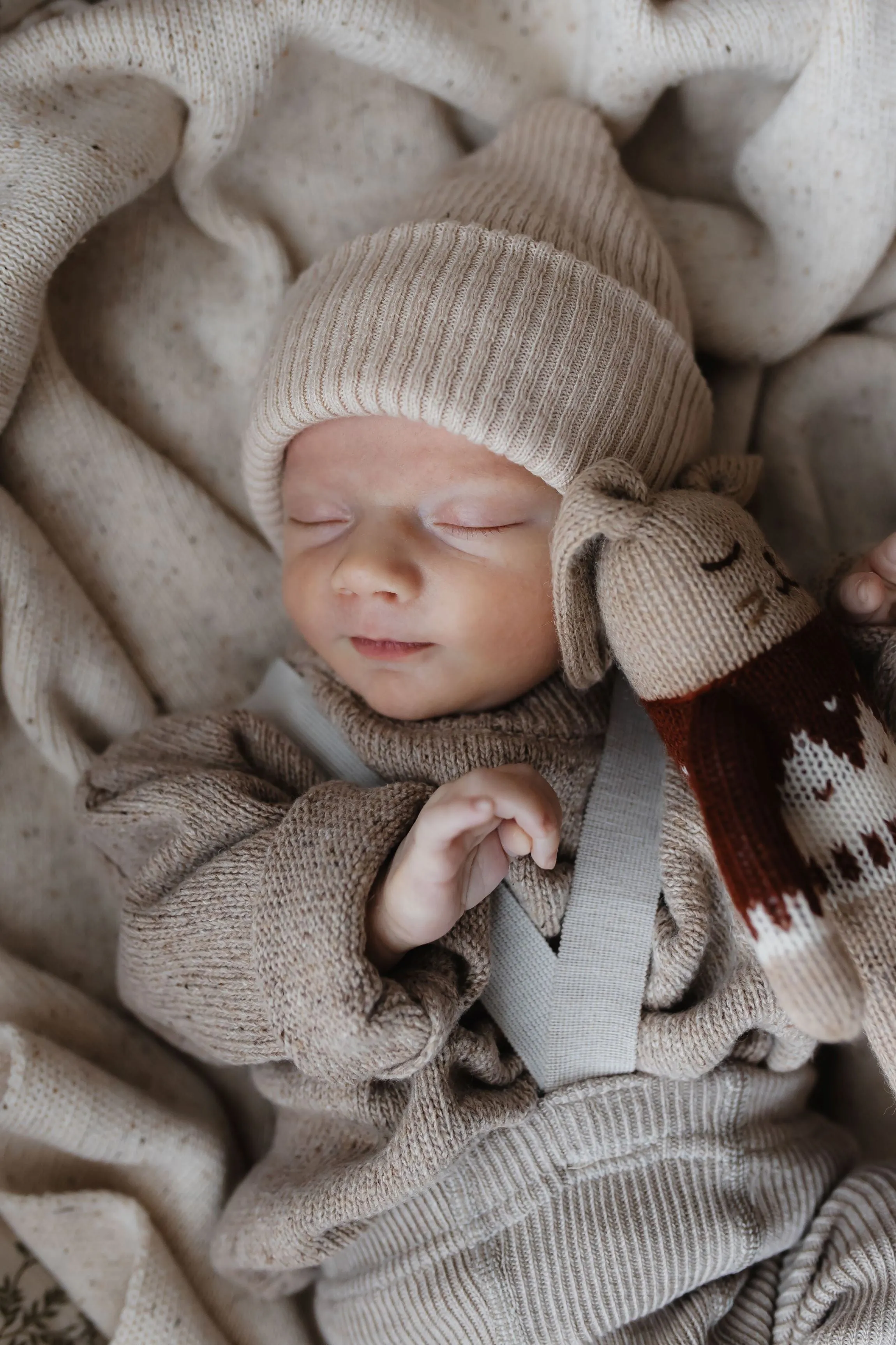 KNIT BEANIE WARMBEIGE