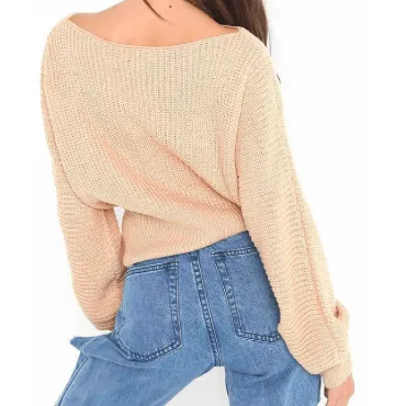 KNITTED WOMENS SWEATER WITH LACE-UP IN FRONT