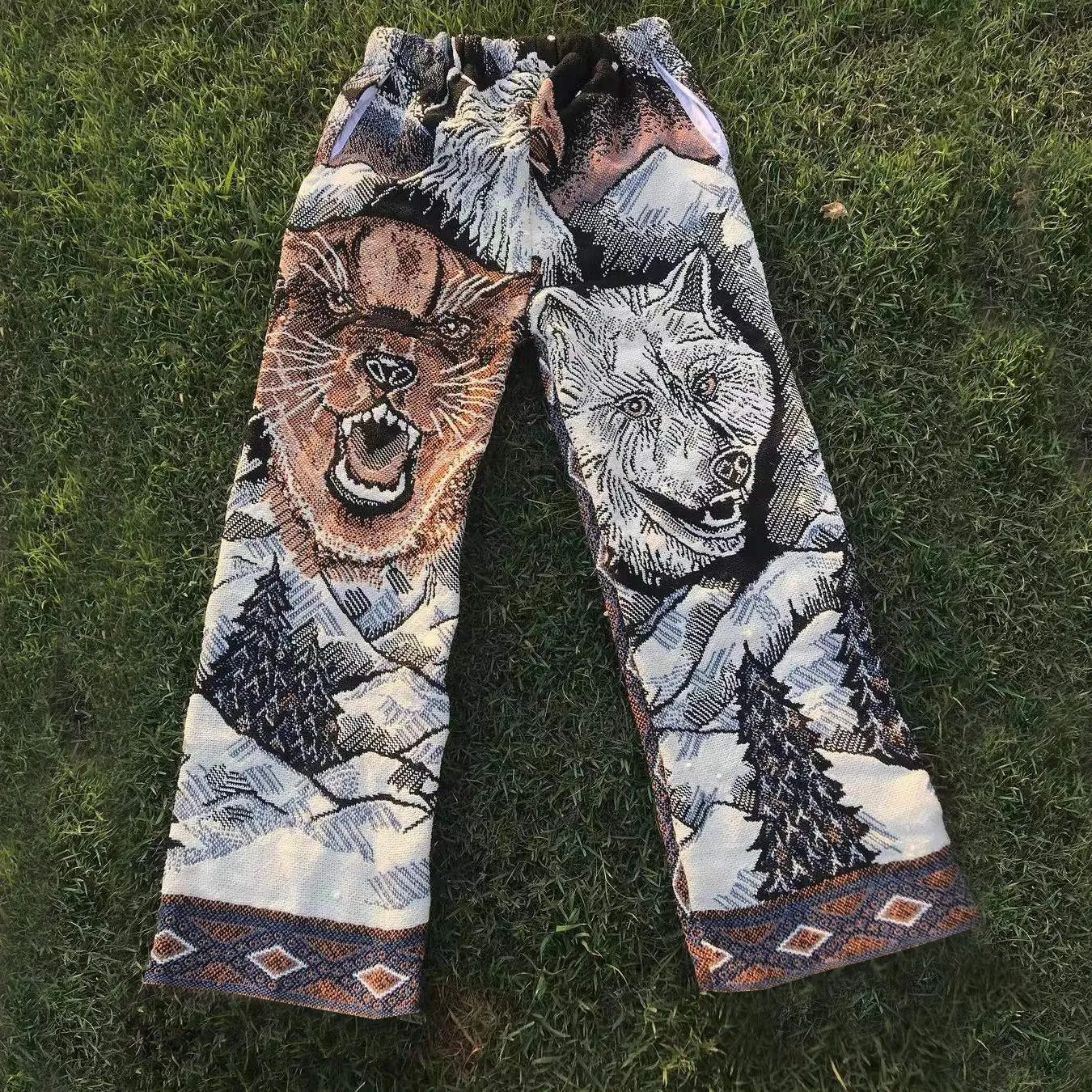 Snow white wolf casual street pants